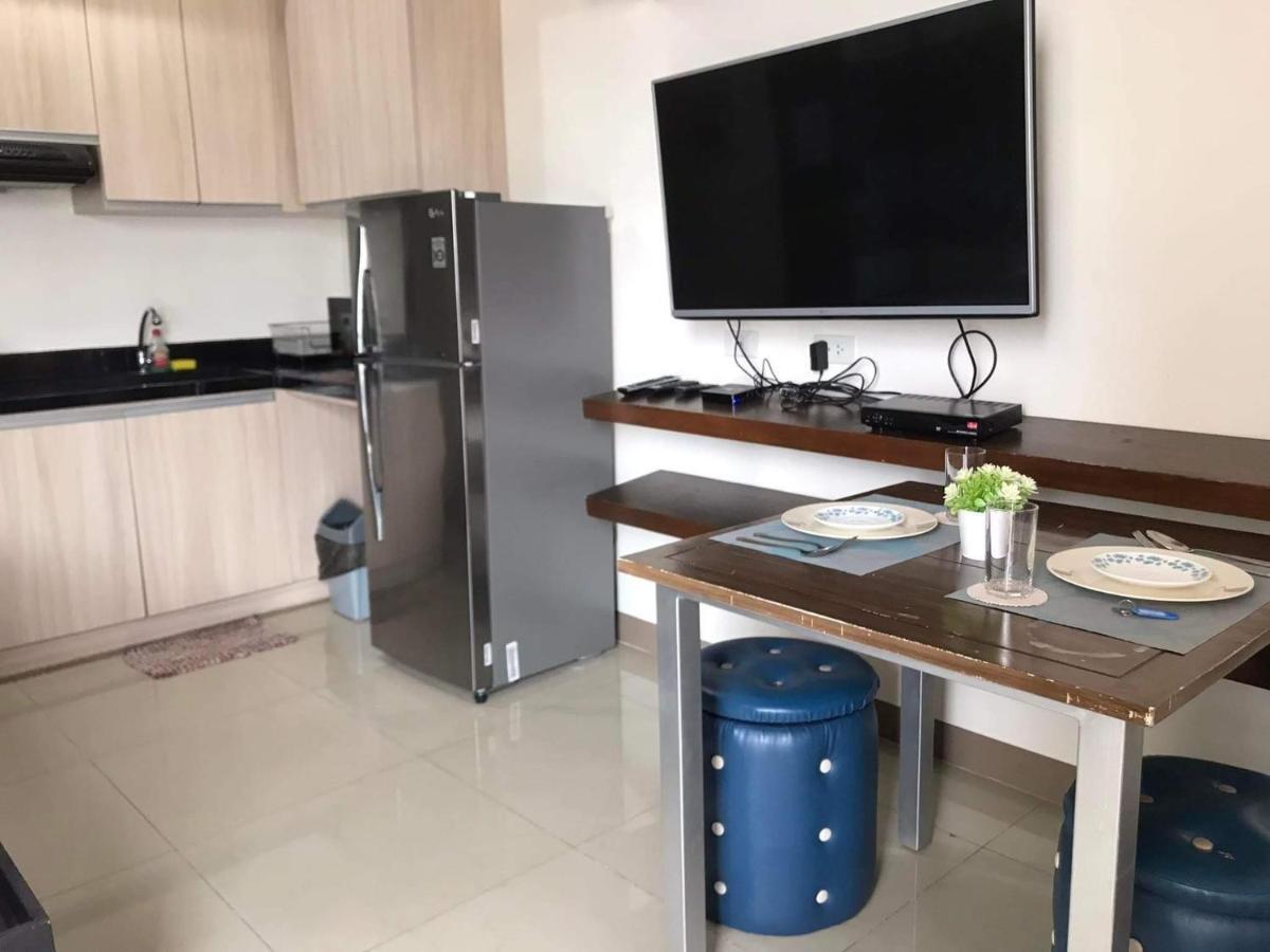 Mabolo Garden Flat A6 With Free Rooftop Pool Себу Экстерьер фото
