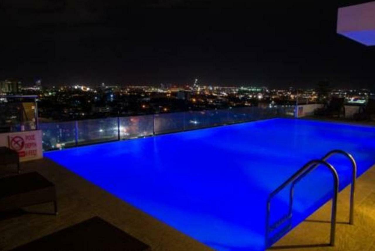 Mabolo Garden Flat A6 With Free Rooftop Pool Себу Экстерьер фото