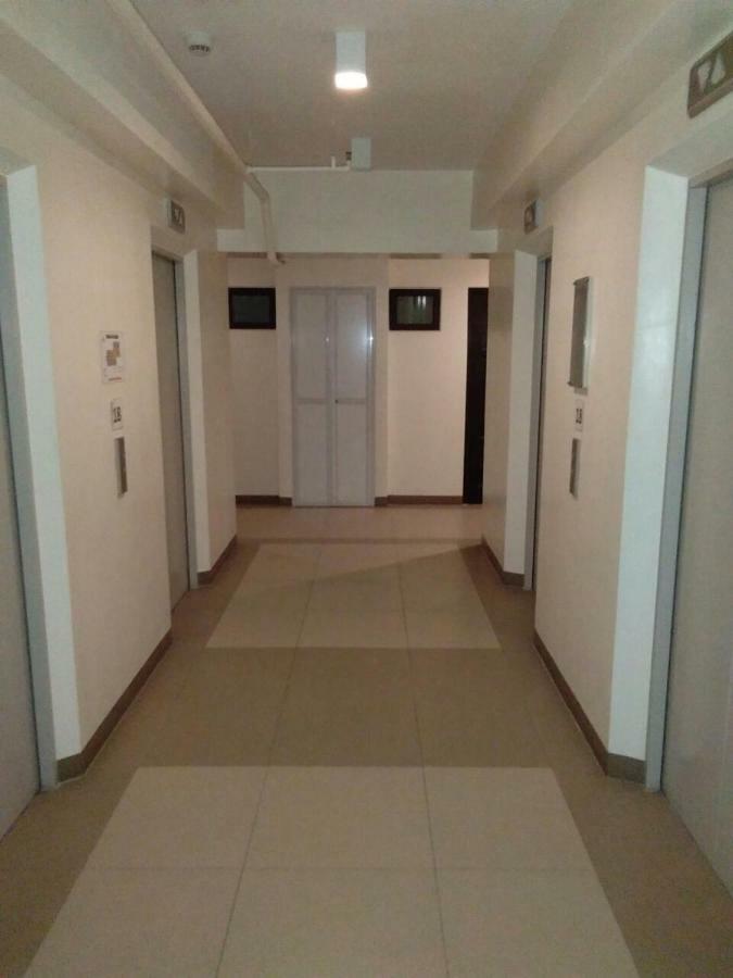 Mabolo Garden Flat A6 With Free Rooftop Pool Себу Экстерьер фото