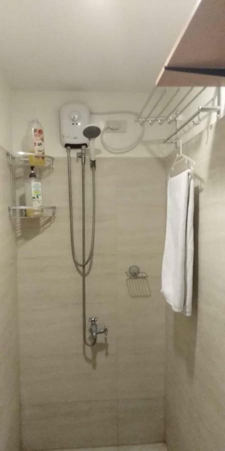 Mabolo Garden Flat A6 With Free Rooftop Pool Себу Экстерьер фото